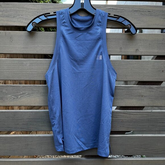 Lululemon Ultralight Hip-Length Tank Top in Oasis Blue Sz 0 EUC - Picture 1 of 3